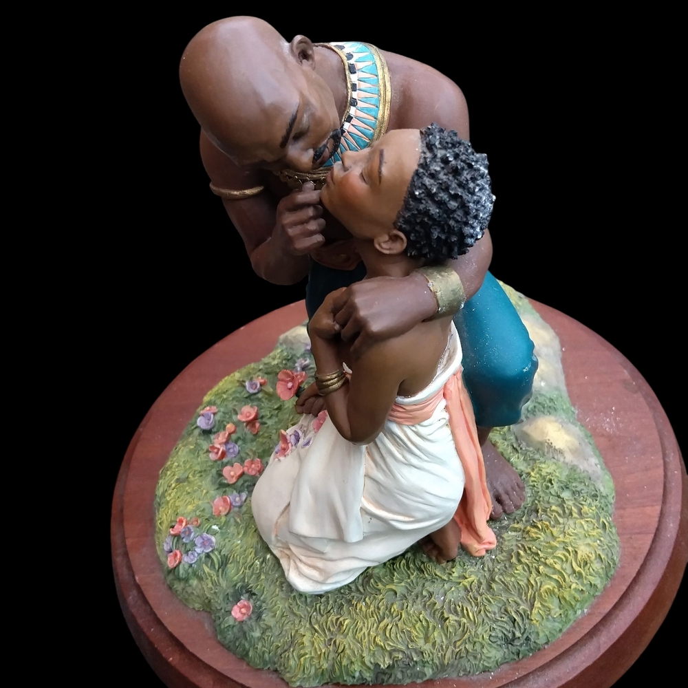 Ebony's Vision THE FIRST KISS LIMITED EDITION